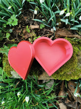Load image into Gallery viewer, Heart boxes - buy 2, get 1 free
