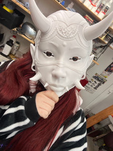 Wearable Geisha Mask - raw