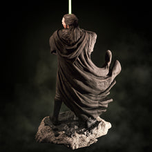Load image into Gallery viewer, figurine qui gon jinn, figurine star wars, figurine a peindre
