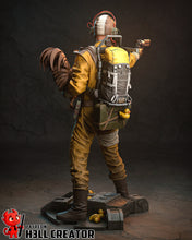 Load image into Gallery viewer, Paintable miniature - Raider - Bow Raider
