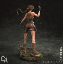 Load image into Gallery viewer, figurine tomb raider, figurine lara croft, figurine a peindre
