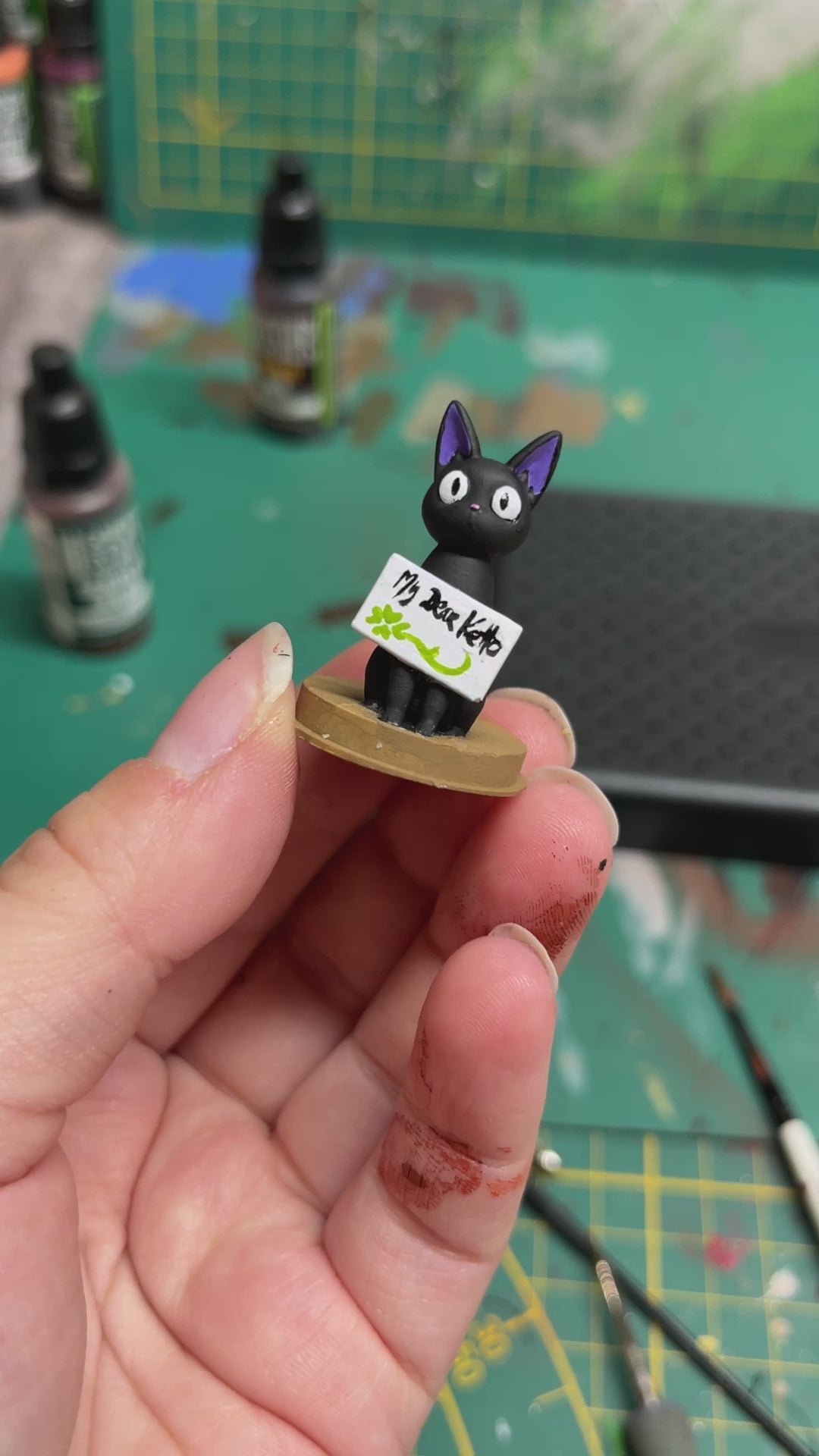 Figurine avec ou sans peinture - Kiki la sorcière