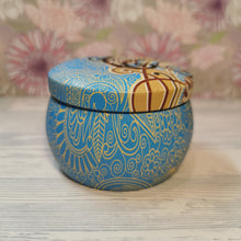 Load image into Gallery viewer, Bougie, bougie signe astrologique, made in france, fait main, bougie alsacienne, Daëlys Art

