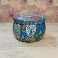 Load image into Gallery viewer, Bougie, bougie signe astrologique, made in france, fait main, bougie alsacienne, Daëlys Art
