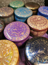Load image into Gallery viewer, Bougie, bougie signe astrologique, made in france, fait main, bougie alsacienne, Daëlys Art
