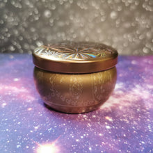 Load image into Gallery viewer, Bougie, bougie signe astrologique, made in france, fait main, bougie alsacienne, Daëlys Art
