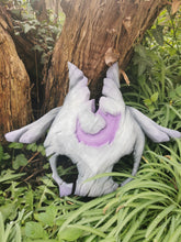 Load image into Gallery viewer, League of Legends, Kindred, Masque de Kindred, Kindred Mask, Jeu vidéo, Video games, daëlys art
