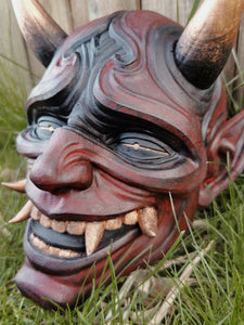 oni, décoration murale oni, décoration japonaise, masque oni, masque japonais, masque samuraï, oni wall decoration, japanese decor, samuraï props, hannya mask, masque hannya, décoration japonaise, manga, anime, Daëlys Art
